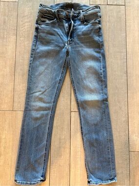 MOTHER Straight-Leg Jeans in Washed Blue